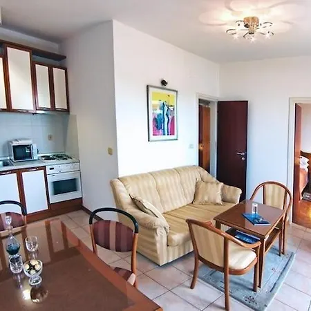 アパート Sipa - Garden One Bedroom With Balcony And Partial Sea View C *