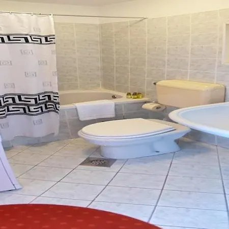 Apartmán Sipa - Garden One Bedroom With Balcony And Partial Sea View C