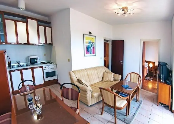 아파트 Sipa - Garden One Bedroom With Balcony And Partial Sea View C *